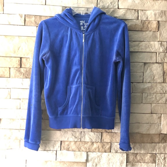 Plush and Lush | Blue Velvet Hoodie | Size Medium - Picture 3 of 7